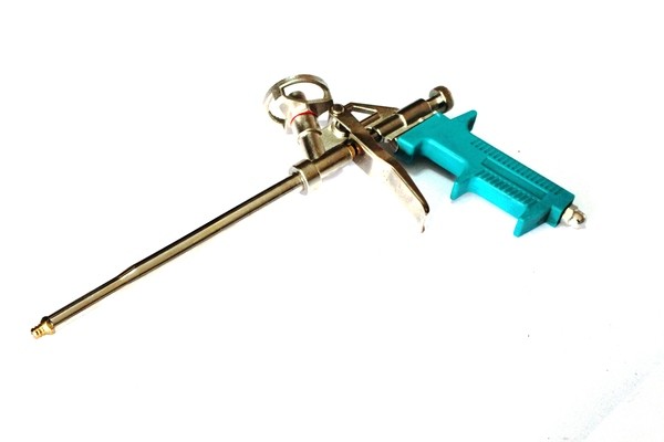 Pistolj za pur penu Kv